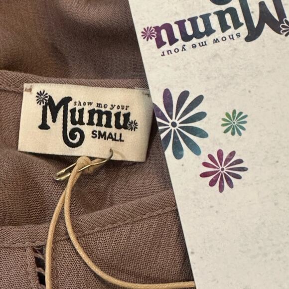 Show Me Your Mumu Boho Cold Shoulder Dune Tucker Top Size Small NWT - Picture 6 of 6